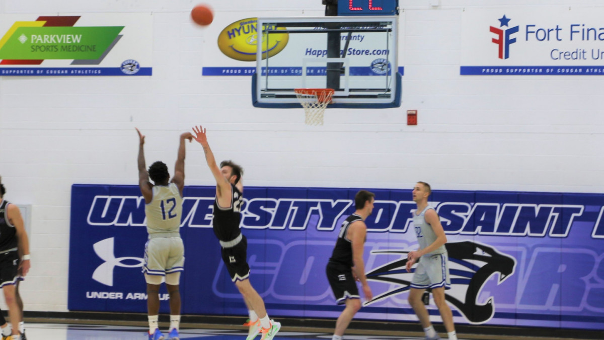 McKeeman's 33 Points Powers Cougars to Victory Over Foresters