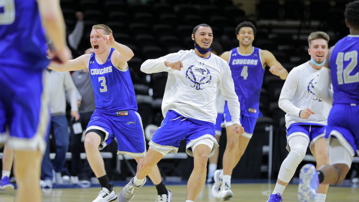 Cushingberry's 28 Points Propels No. 24 Cougars Past No. 14 Stillman into the Elite Eight