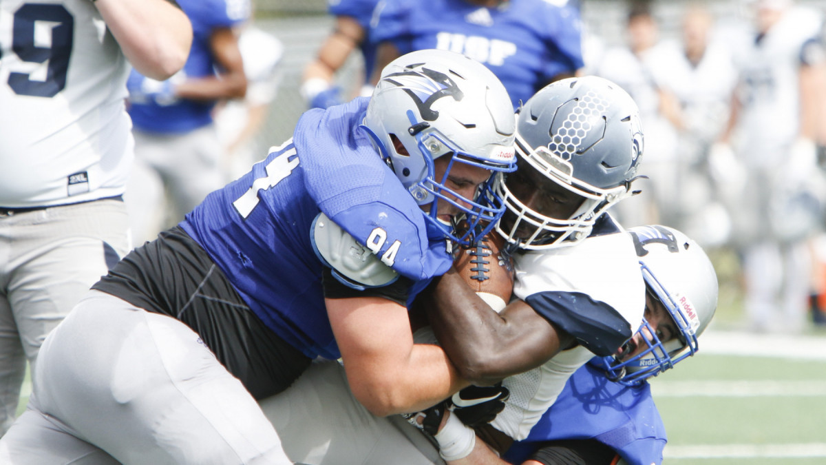 Strong Defensive Effort by Cougars Falls Short Against SHU Saints