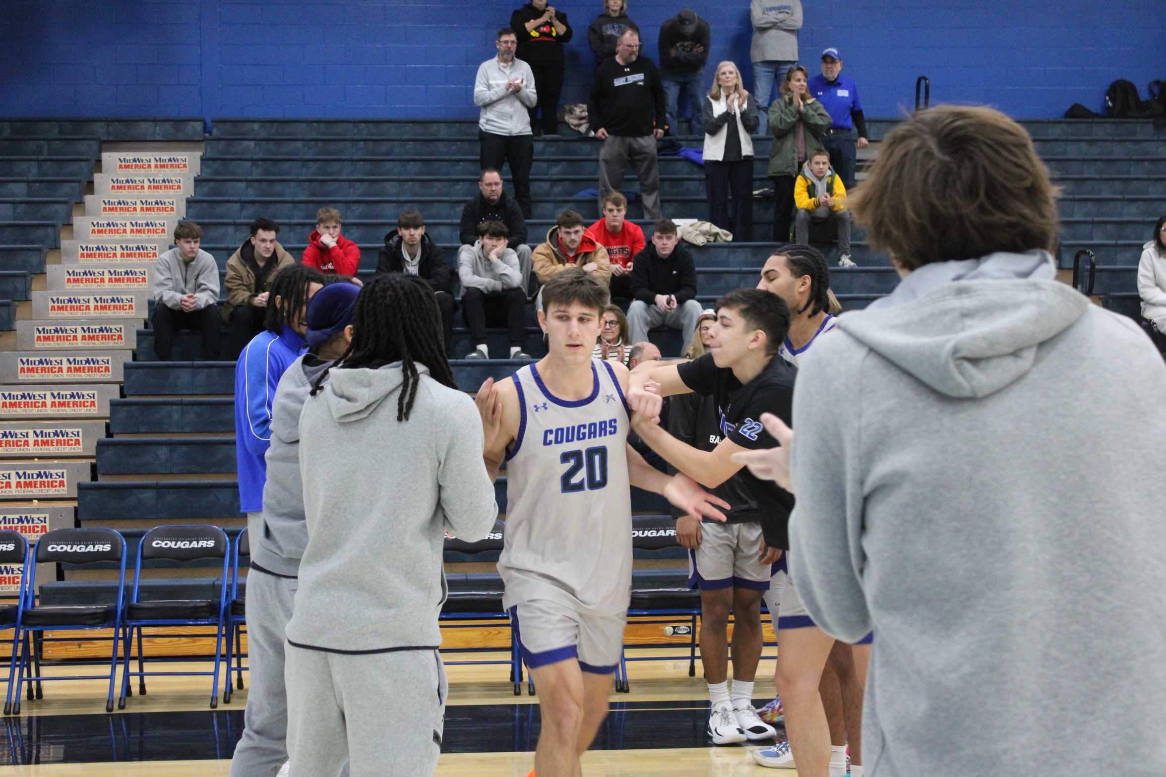 SF Men's Basketball Rolls Past Goshen, 80-71