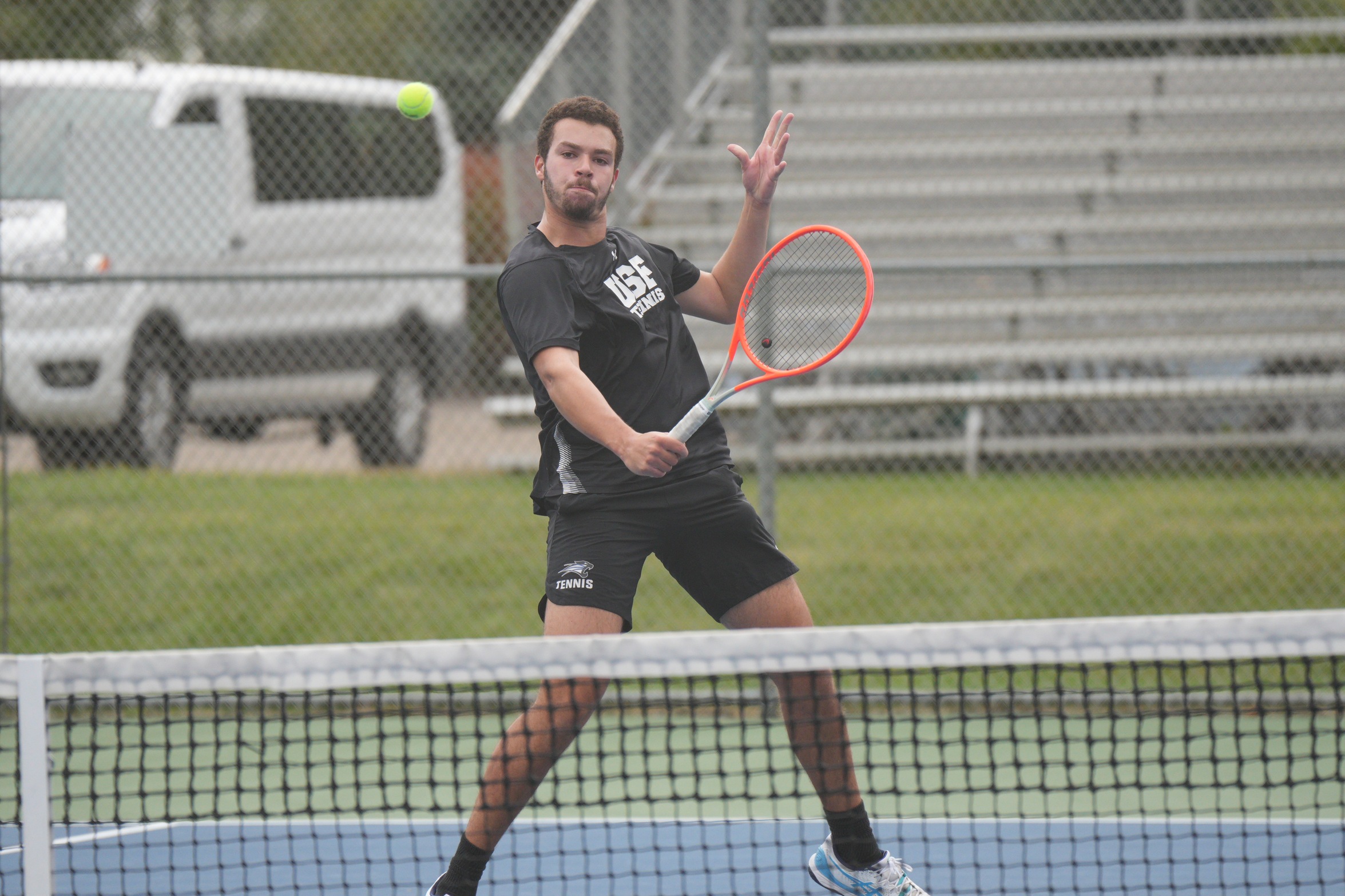 Men's Tennis Opens Fall Slate with 5-2 Win Over Taylor