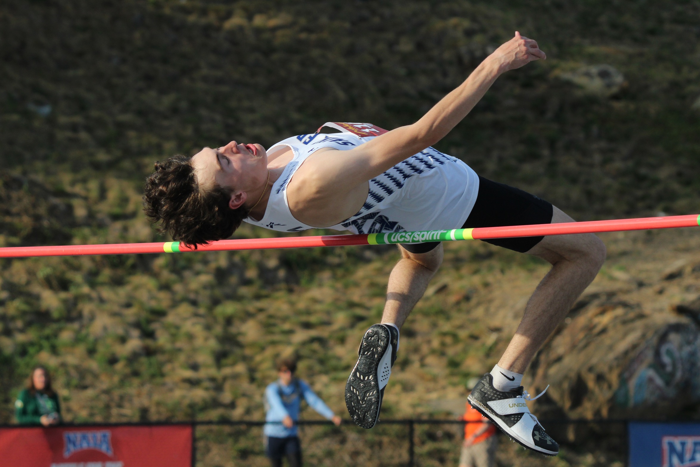 Boggs, Boersema and Relay Team Compete at NAIA Outdoor Track &amp; Field National Championships