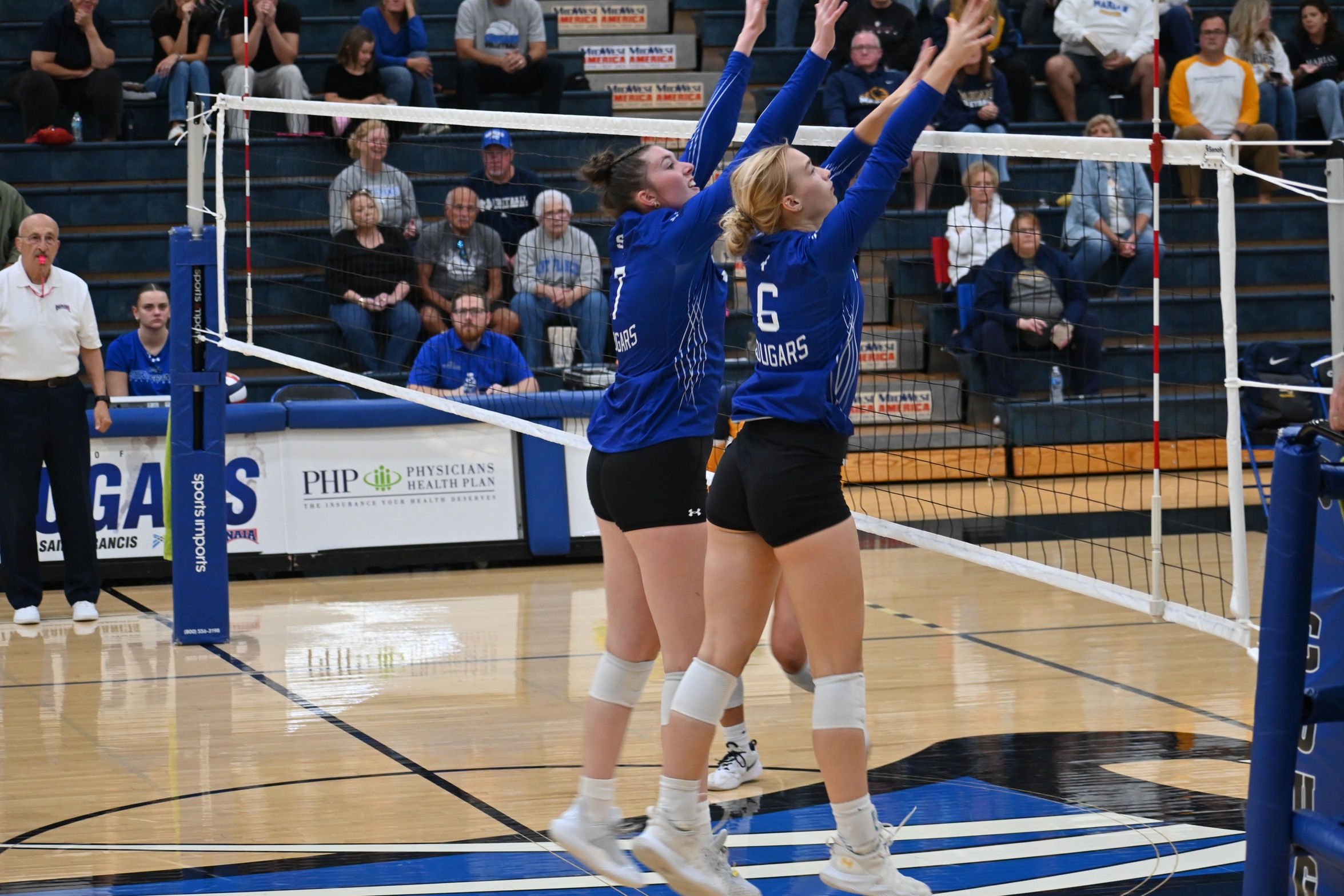 Women's Volleyball Bested By Spring Arbor in League Play